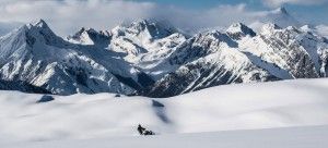 gallery-snowmobiling-03-990x450