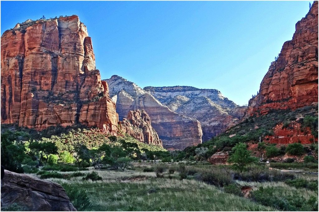 Angel's Landing es el promontorio de la izquierda