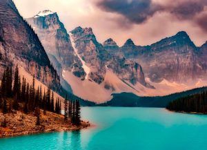 Kayak en los Lagos de las Montañas Rocosas de Canadá