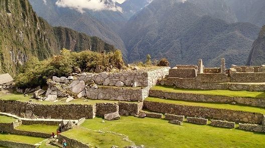 Machu-Picchu-R