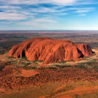 Uluru,_helicopter_view,_cropped