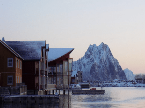 Svolvær como base oriental del Viaje Privado Islas Lofoten
