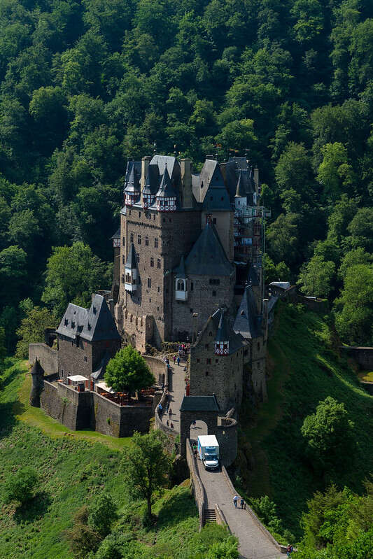 EL CASTILLO BURG ELTZ